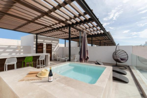 Wonderful Apartment with private terrrace and pool close to the beach